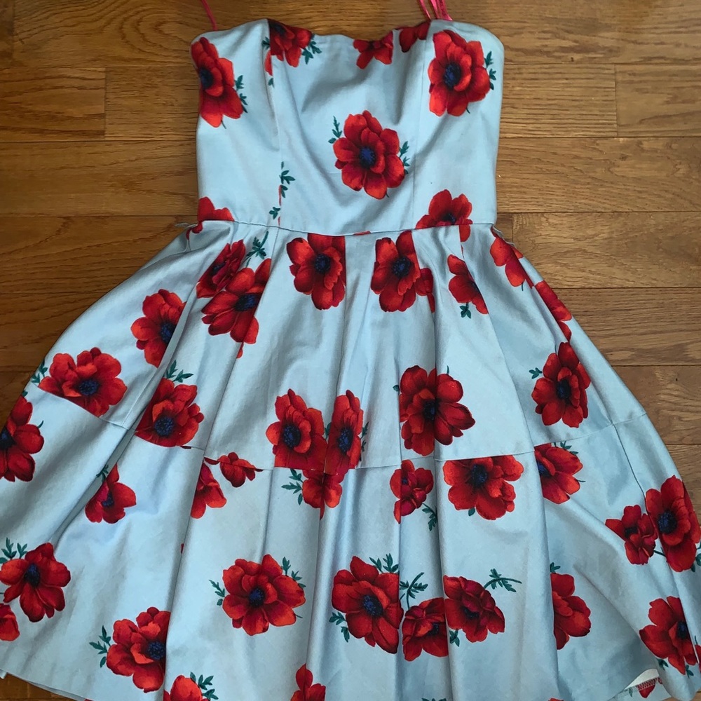 Strapless flower summer dress!
